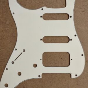 PG 40062: FENDER AMERICAN STANDARD STRAT SS TIGHT HB (LEFT HAND GUARD) PARCHMENT/BLK/PARCHMENT