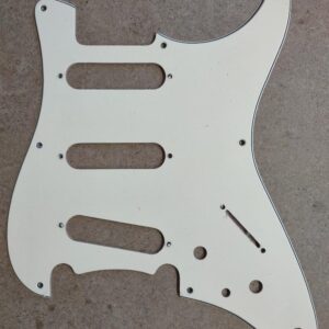 PG 601 G & L USA S-500 – SSS CREAM/BLK/CREAM